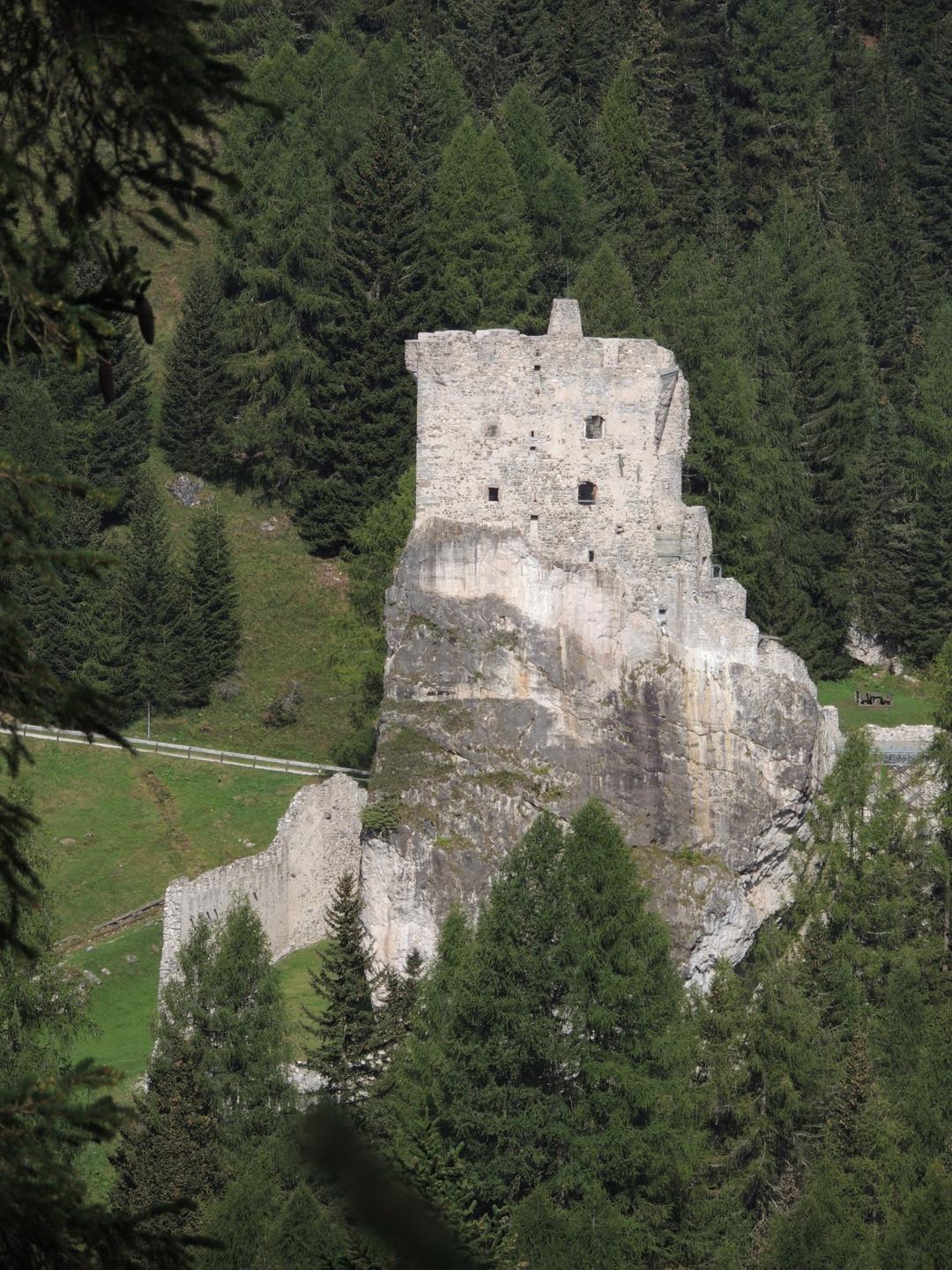 Castel d'Andraz - Schloss Buchenstein
