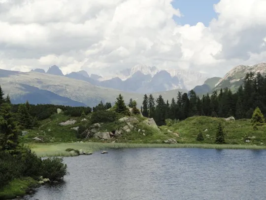 Colbricon - Il lago superiore verso Nord