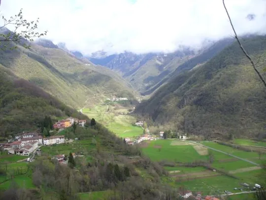 Forte Cornolò - Verso Monte Campomolon e il passo della Vena