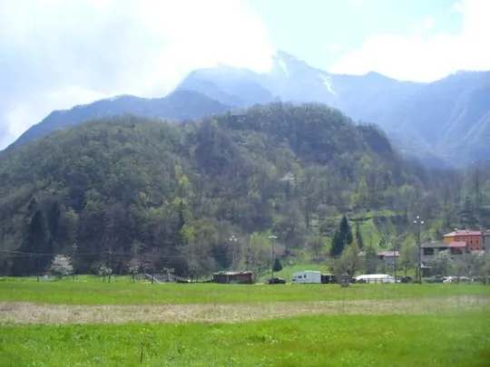 Forte Cornolò - La collina di 544 mt con il forte Cornolò