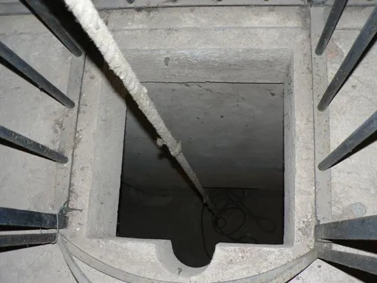 Forte Gazzera - Il pozzo del montacarichi