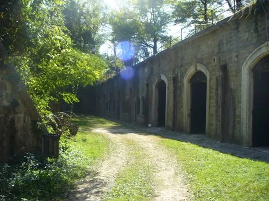 Forte Gazzera - Passaggio d'innanzi al fronte d'attacco