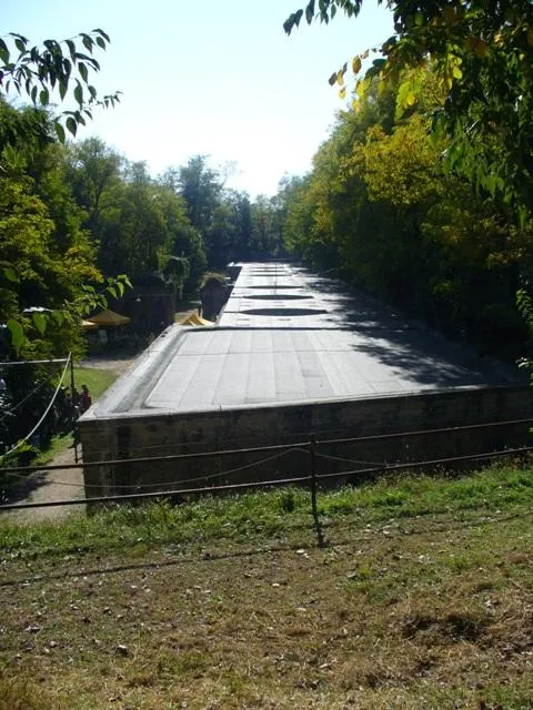 Forte Gazzera - Il tetto del corpo centrale