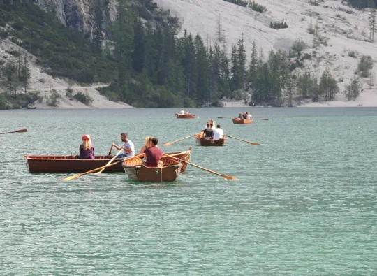 Barche a noleggio sul Lago di Braies