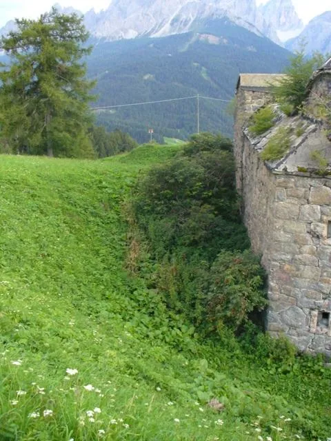 Werk Mitterberg - Fossato laterale, lato Est