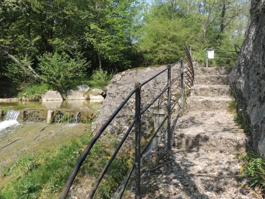 La scala dietro al Molinetto della Croda