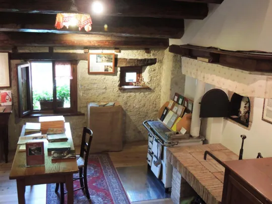 La cucina con il forno