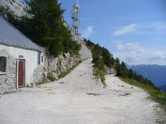 Museo delle Nuvole - la porta che conduce nel forte