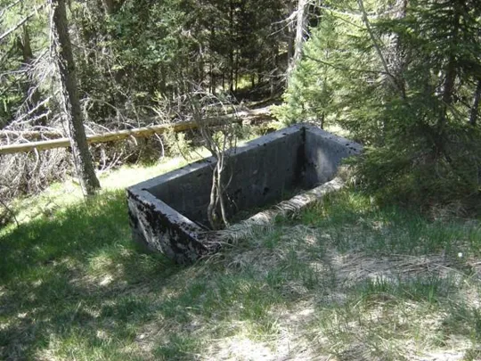 - Passo Tre Croci - Cisternetta in prossimità della casamatta inferiore