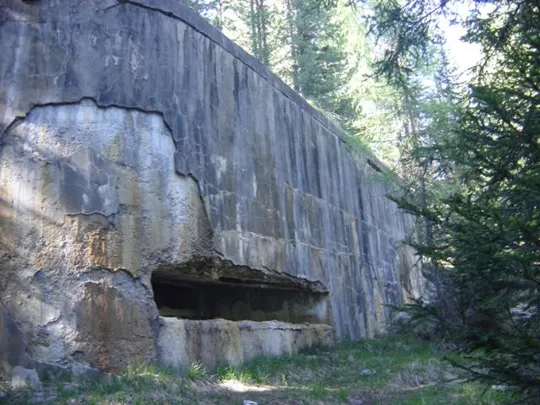 - Passo Tre Croci - Bocche da fuoco della postazione intermedia