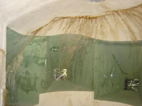 - Passo Tre Croci - La garritta a protezione dell'ingresso