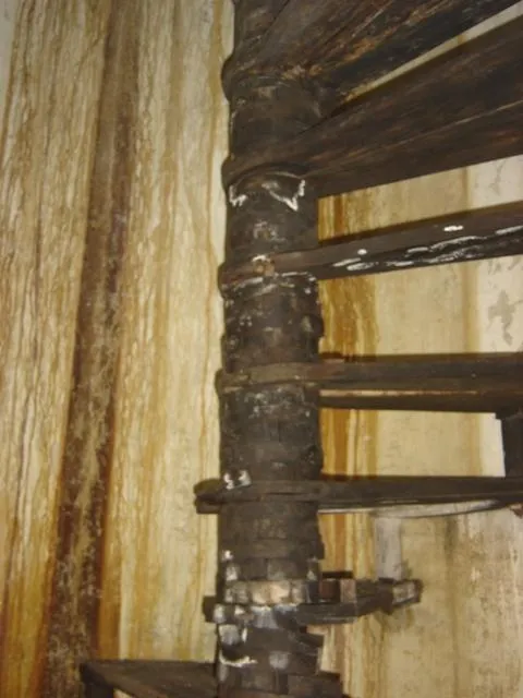 - Passo Tre Croci - Particolare della costruzione