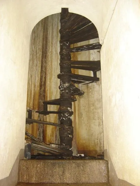 - Passo Tre Croci - Scala a chiocciola in legno