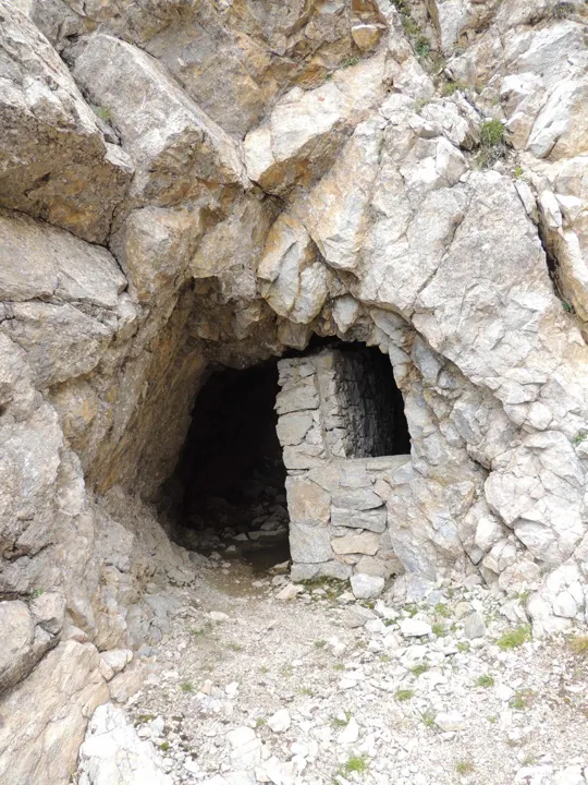 L'ingresso della cannoniera