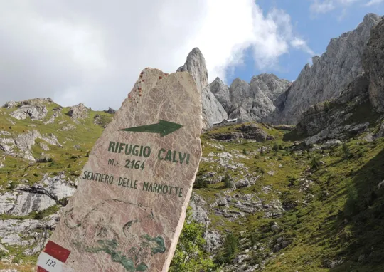 Indicazione per il Sentiero delle Marmotte