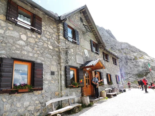 il Rifugio Calvi a 2164 mt