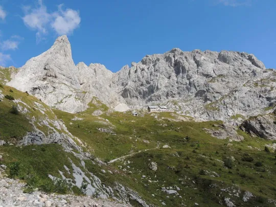 vari scorci del rifugio