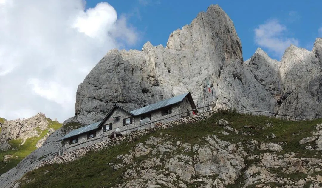 Rifugio Pier Fortunato Calvi