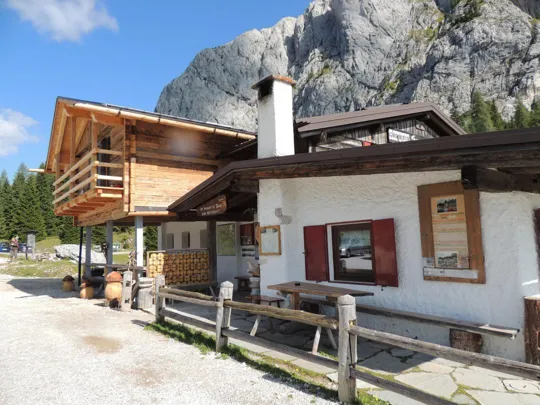 Rifugio Sorgenti del Piave
