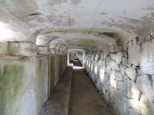 Vista sul corridoio e della zona per i fucilieri