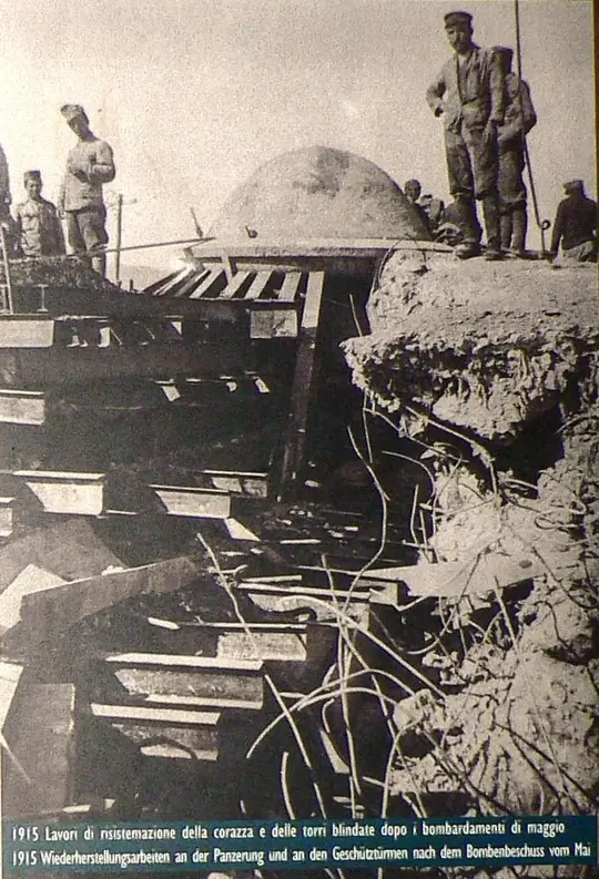 Forte Luserna: riparazione delle cupole corazzate dopo i bombardamenti del maggio 1915